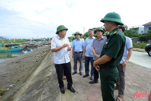 Chủ động các phương án ứng phó bão số 5 khi đổ bộ vào Hà Tĩnh 