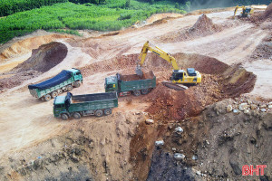 Cấp phép khai thác mỏ đất san lấp cho Công ty VSIP Hà Tĩnh 