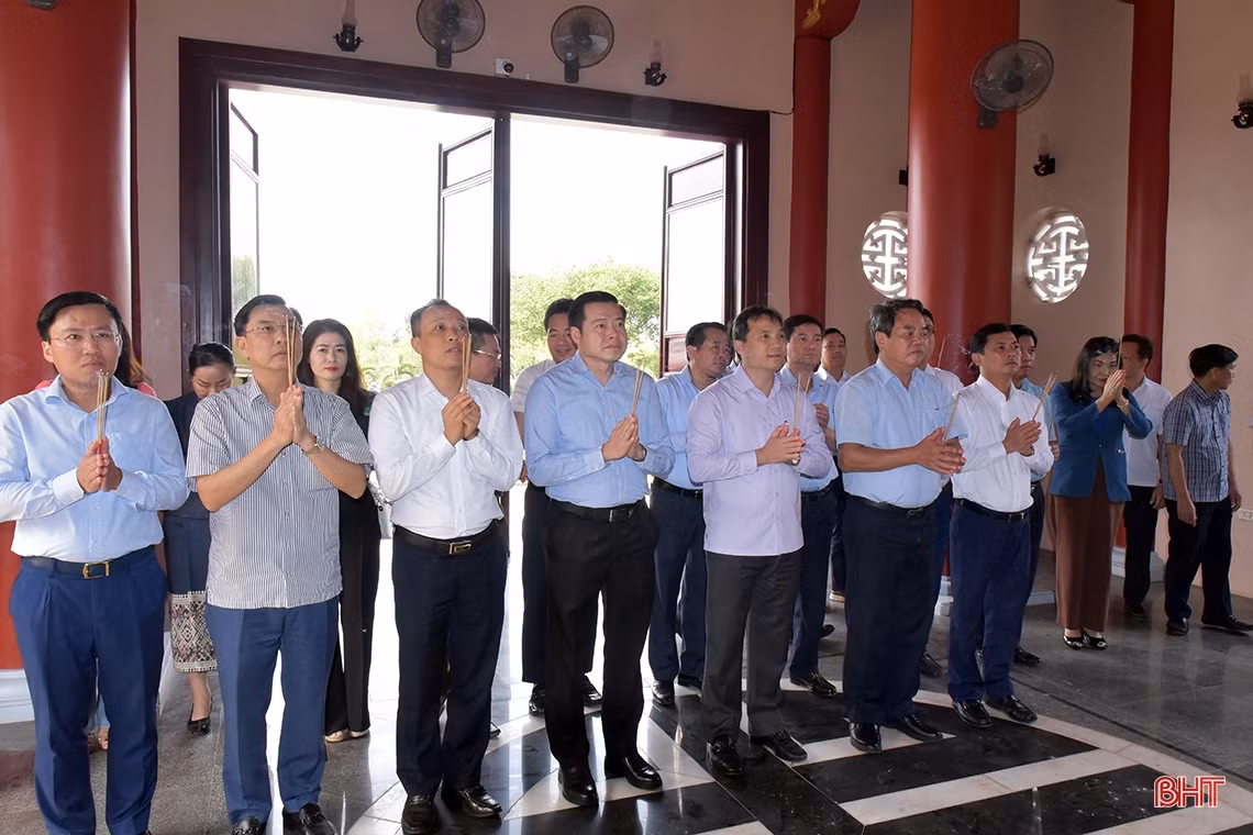 Lãnh đạo Hà Tĩnh thăm dự án thủy lợi Việt Nam đầu tư tại Lào