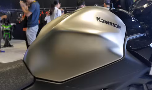 kawasaki z900 2017 co gia 288 trieu dong tai viet nam