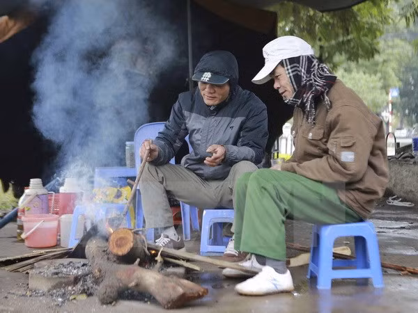 khong khi lanh tang cuong mien bac tai dien mua ret