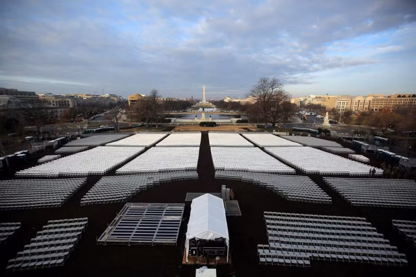 photo washington tat bat chuan bi cho le nham chuc cua ong trump
