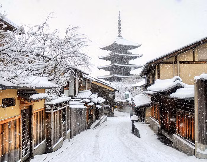 tokyo hoa xu so than tien trong ngay tuyet roi