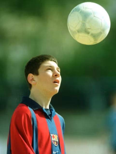phong van dac biet phut trai long cua messi