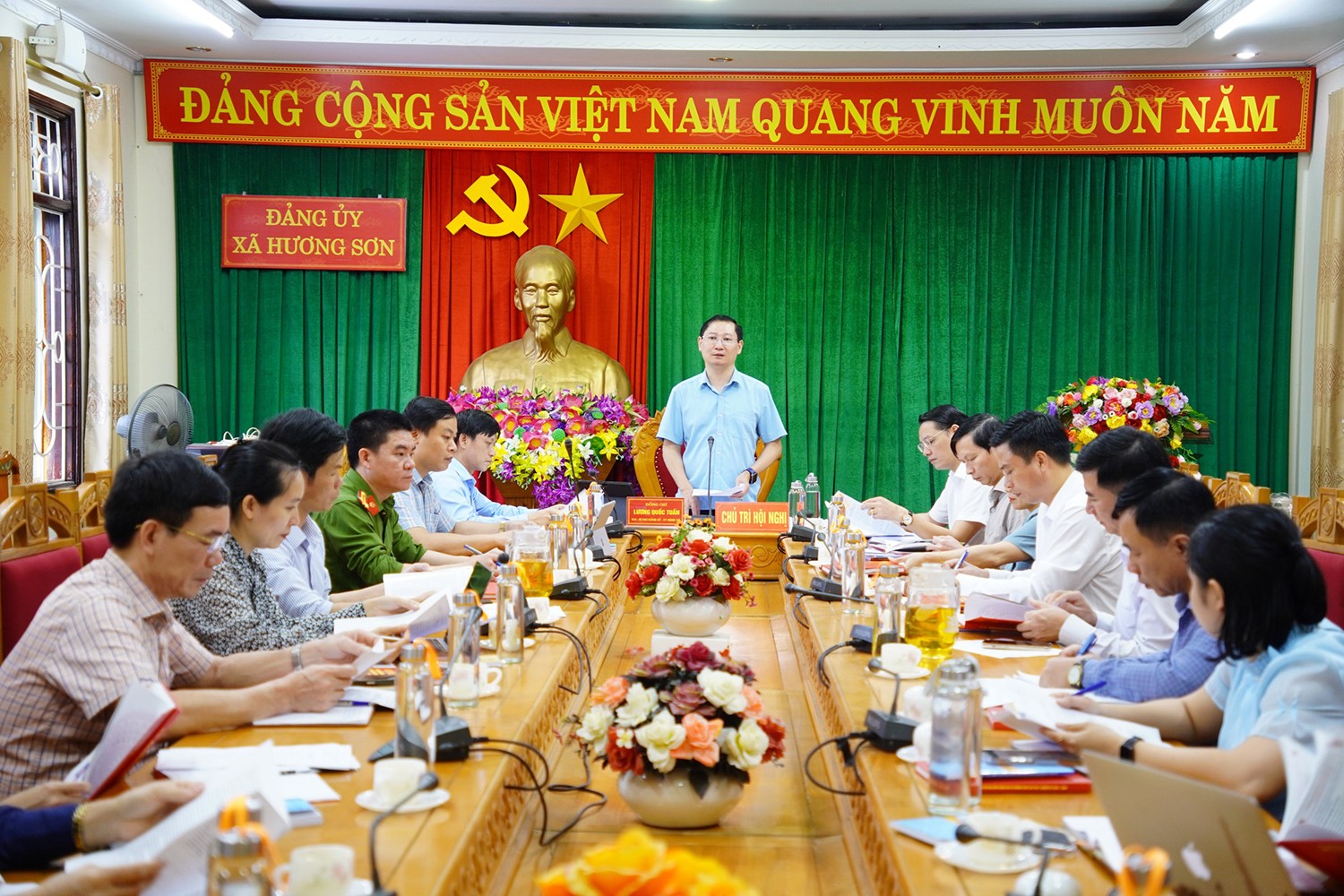 Xã Hương Sơn triển khai công tác bầu cử đại biểu Quốc hội khóa XVI và đại biểu HĐND các cấp, nhiệm kỳ 2026 – 2031. (Ảnh: TTKVHS)