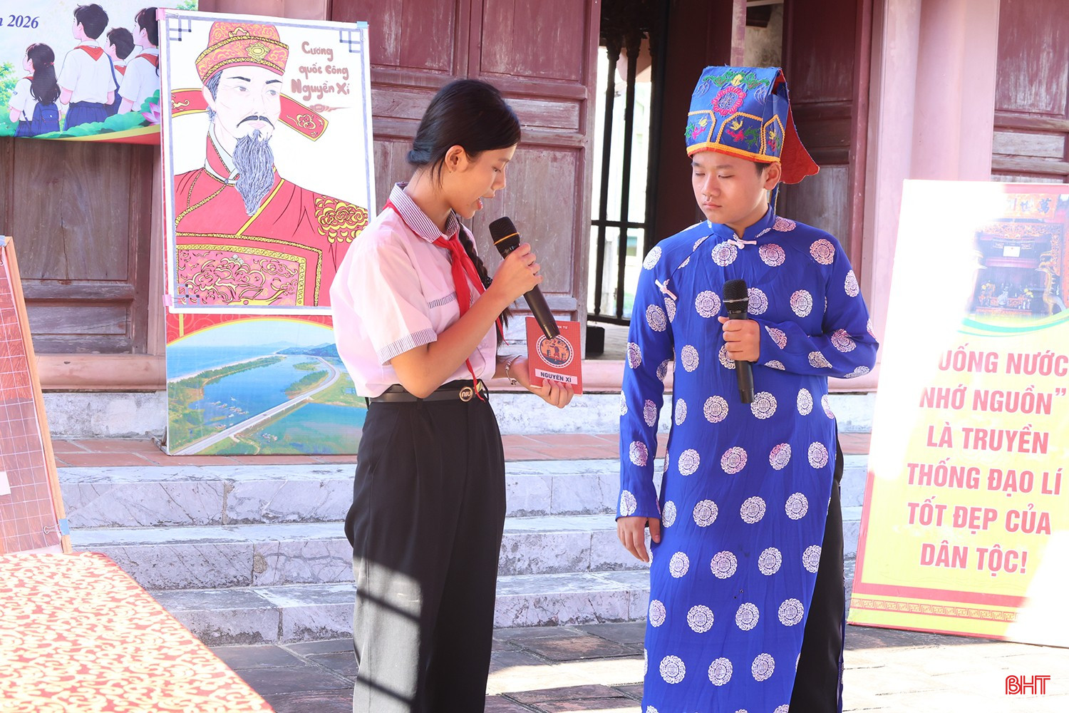 bqbht_br_thuyet-trinh-sach.jpg