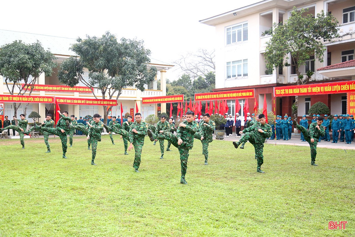 Ban CHQS huyện cũng đã phát động đợt thi đua với chủ đề: “Huấn luyện giỏi, đoàn kết tốt, kỷ luật nghiêm, an toàn tuyệt đối” từ ngày 1/3 đến ngày 15/12.