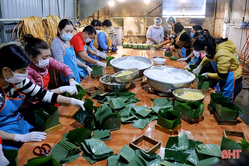 Dịch vụ gói bánh chưng ở thành phố Hà Tĩnh đắt khách dịp tết