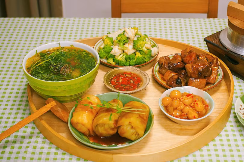 Các món thay đổi mâm cơm tết truyền thống