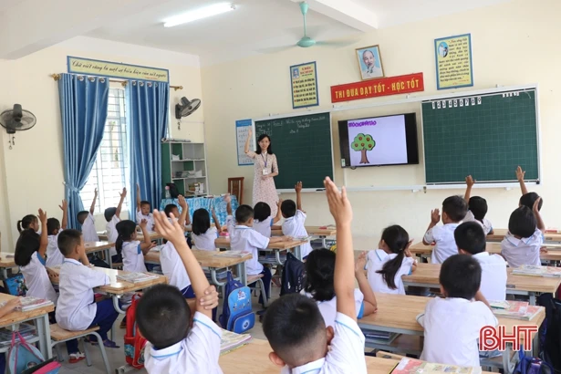 Đất nghèo nuôi chữ...