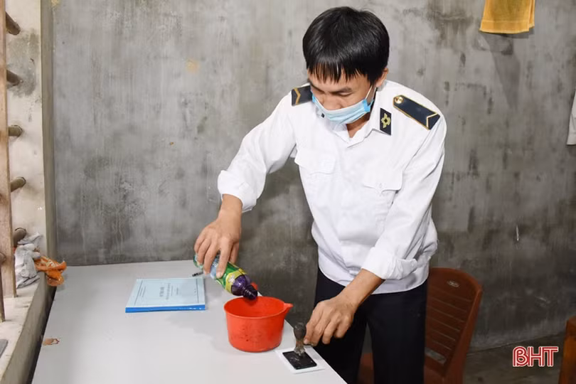 Hà Tĩnh: Ngày cuối năm của cán bộ kiểm soát giết mổ ở nơi có dịch bệnh trên trâu bò