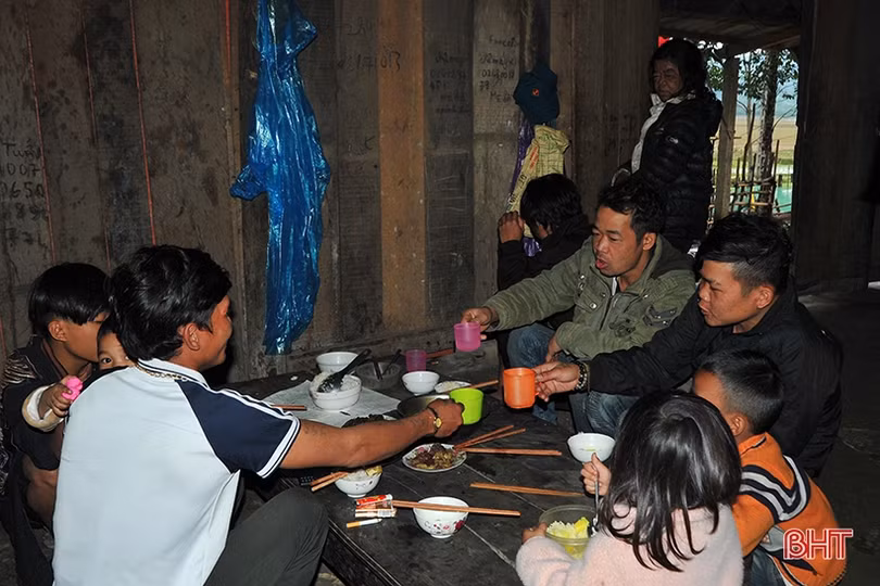 Người Chứt ở Hà Tĩnh vui đón tết cổ truyền