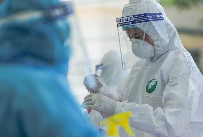 Sáng 21/2, không ca mắc Covid-19, gần 83% bệnh nhân không có biểu hiện lâm sàng