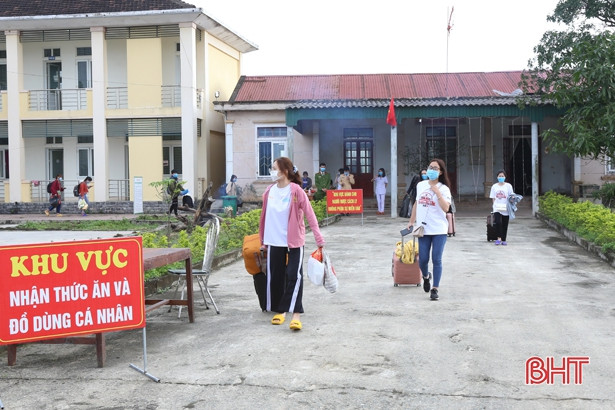 13 công dân Cẩm Xuyên hoàn thành cách ly đúng vào ngày 30 tết