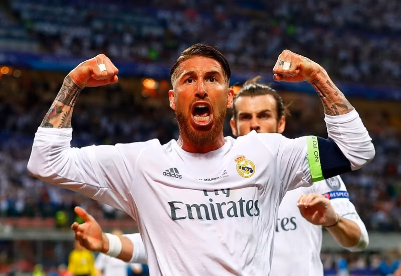 ronaldo messi va neymar sat canh o doi hinh hay nhat 2016