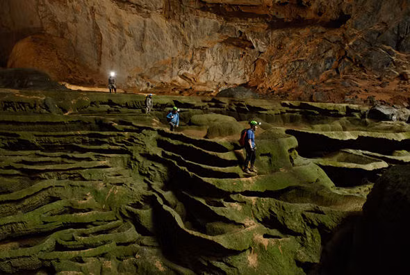 tour chinh phuc son doong chay ve som cho it nhat 18 thang nua