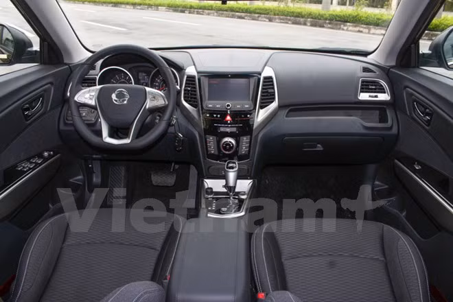 ra mat mau xe suv do thi tivoli nhap khau gia ban 630 trieu