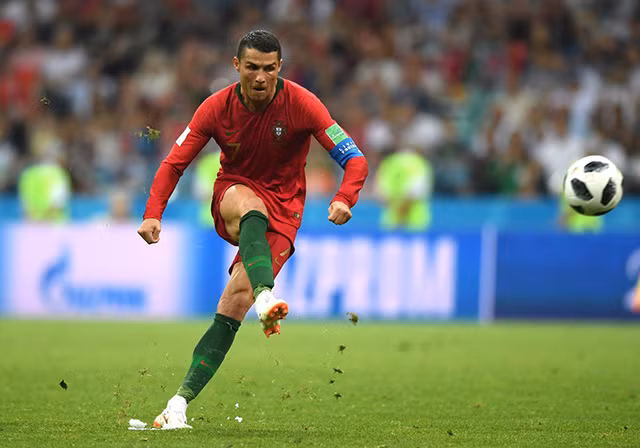 Tây Ban Nha 3-3 Bồ Đào Nha: Đại tiệc bàn thắng tại Sochi