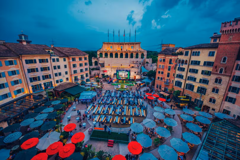 Người đẹp Bỉ đoạt vương miện Miss World Cup 2018