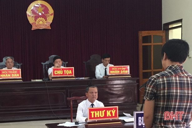 Bắt giữ cặp vợ chồng tàng trữ hơn 600g ma túy đá tại tại TX Kỳ Anh