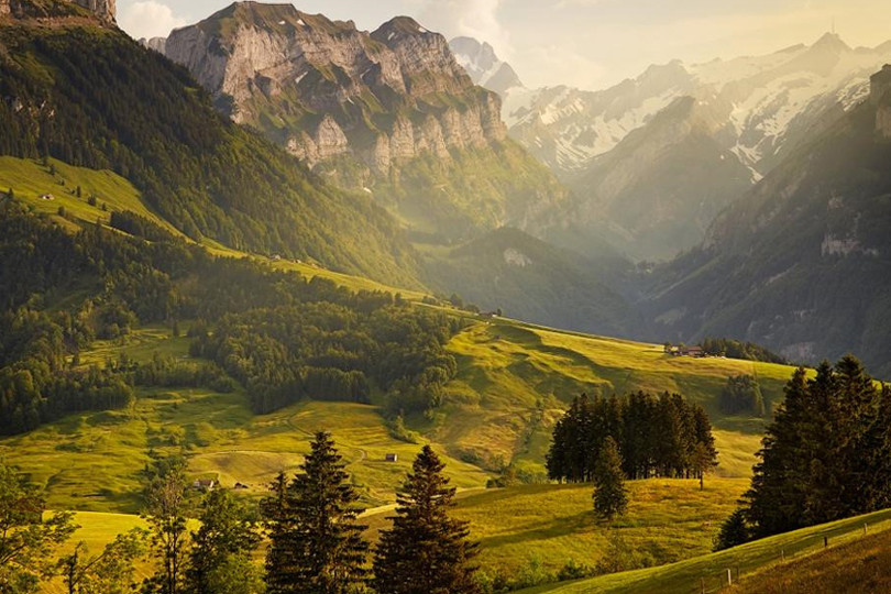 Khung cảnh ngoạn mục của các dãy núi trên thế giới ảnh 2 Khung cảnh ngoạn mục của các dãy núi trên thế giới