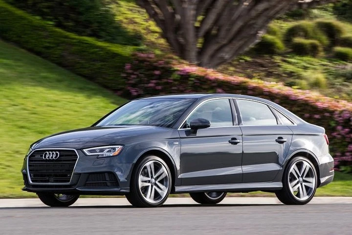 Điểm mặt 10 mẫu xe có mức khấu hao cao nhất sau 3 năm