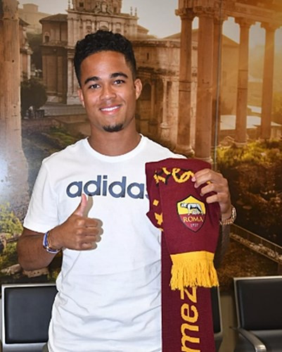 mu bị as roma MU bị AS Roma “nẫng tay trên” con trai huyền thoại Kluivert
