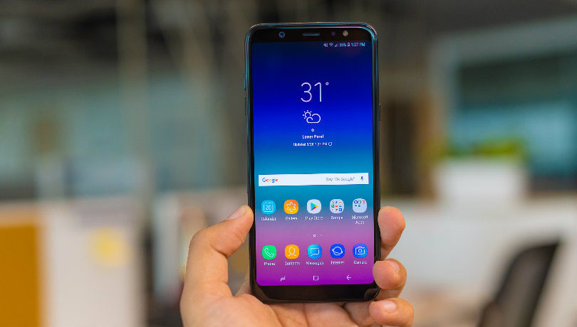 5 smartphone tầm trung giá mềm vừa về Việt Nam