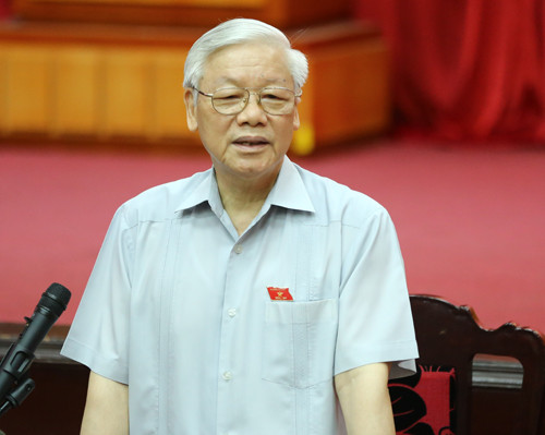 Tổng bí thư Nguyễn Phú Trọng tại buổi tiếp xúc cử tri sáng 17/6. Ảnh: Hoàng Phong. Tổng Bí thư Nguyễn Phú Trọng: “Sự thật đã bị xuyên tạc, lòng yêu nước bị lợi dụng”