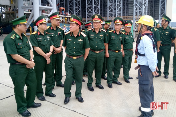 Phối hợp chặt chẽ, thực hiện tốt nhiệm vụ quân sự - quốc phòng