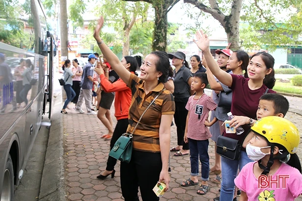 100 chiến sỹ nhí xuất quân “Học kỳ trong quân đội” năm 2018
