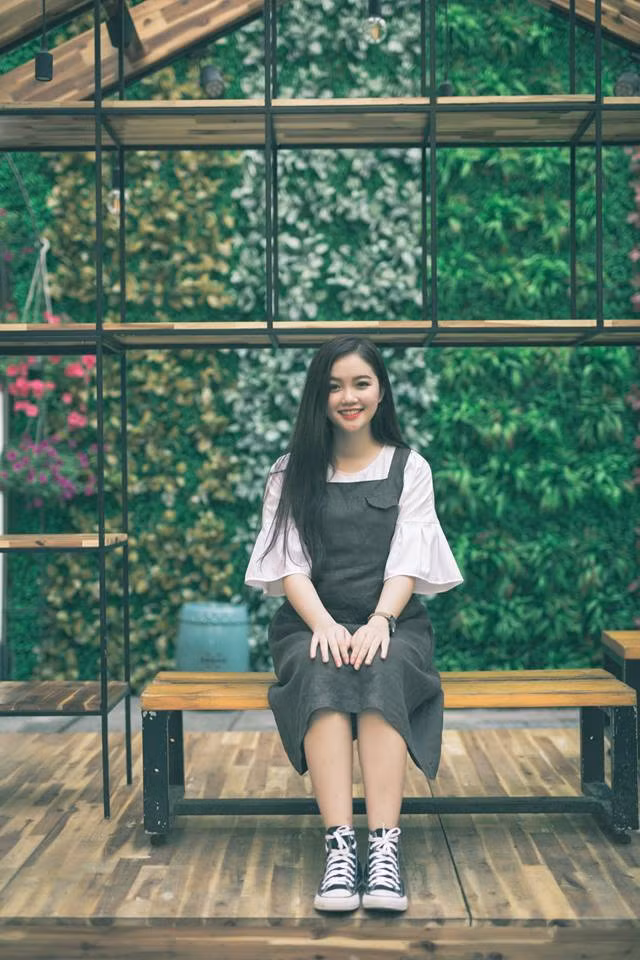 Nhan sắc nữ sinh quê Hà Tĩnh vào chung khảo Hoa hậu Việt Nam 2018