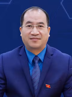 Nguyễn Thế Hoàn