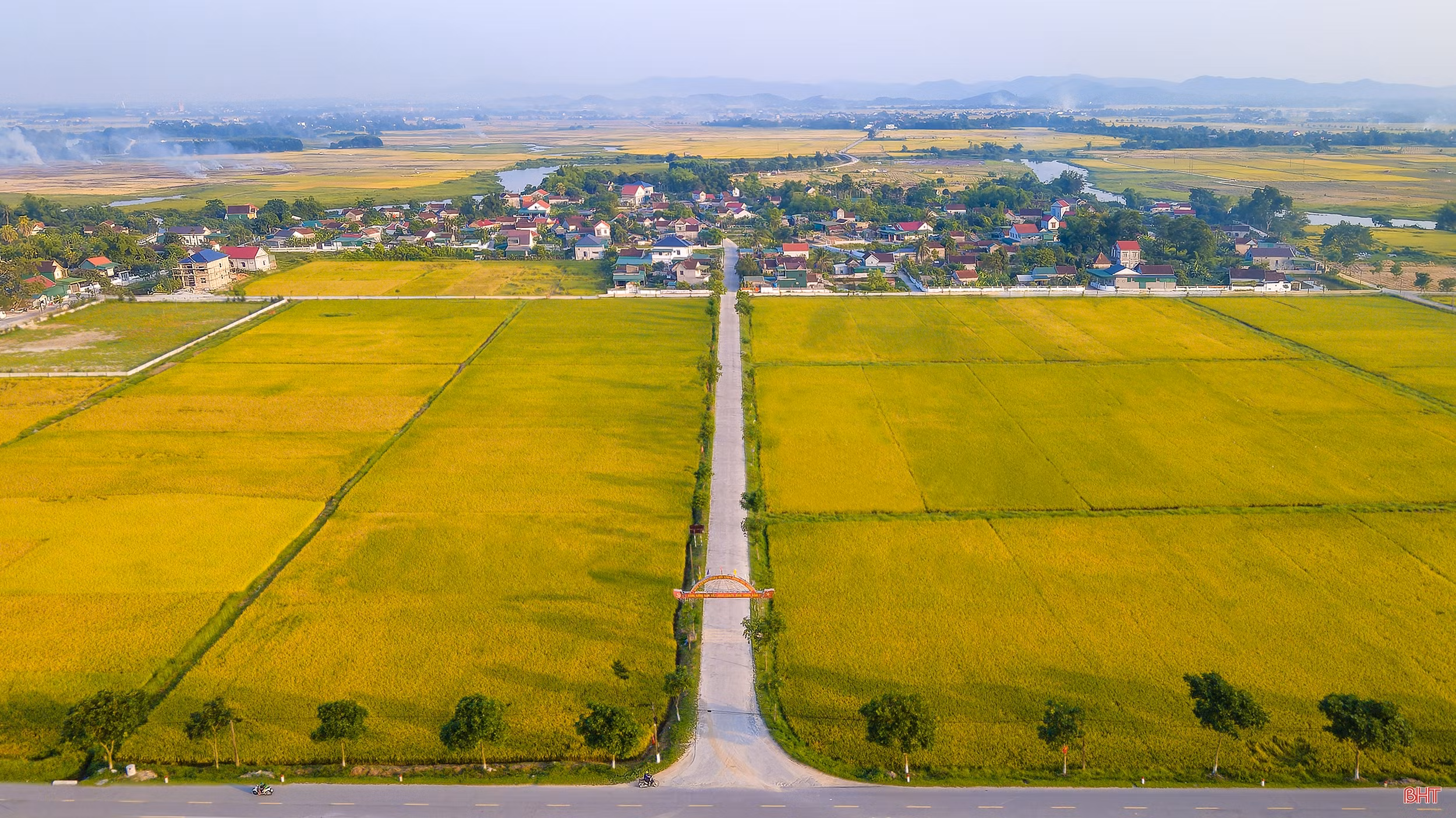 Mùa vui trên ruộng đồng Hà Tĩnh