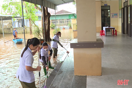 Khẩn trương ổn định hoạt động khám chữa bệnh sau mưa lũ