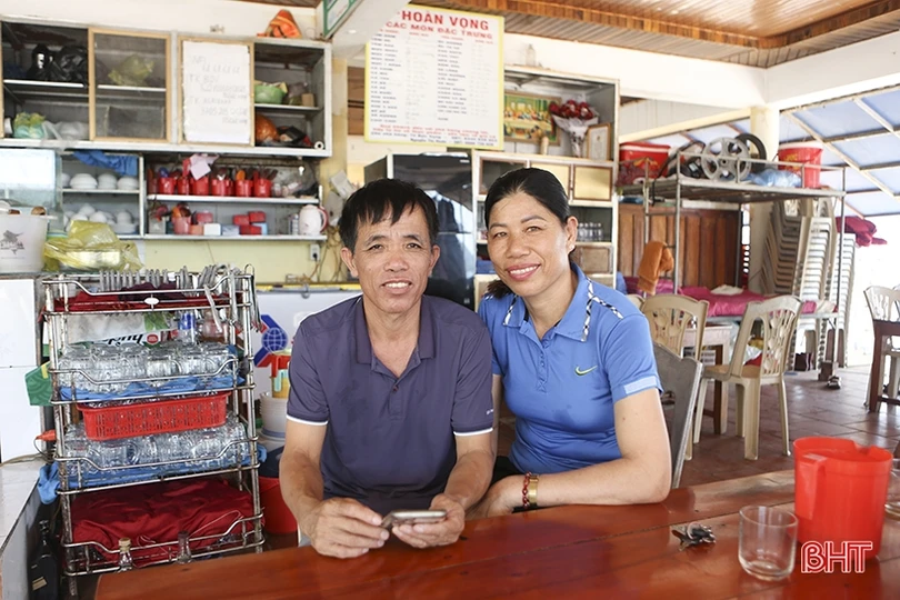 Chủ nhà hàng tại các khu du lịch biển Hà Tĩnh phấn khởi vì “thắng đậm”