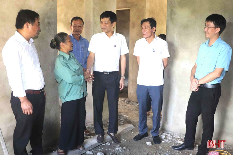 Hỗ trợ xây dựng 2 nhà nhân ái ở Vũ Quang