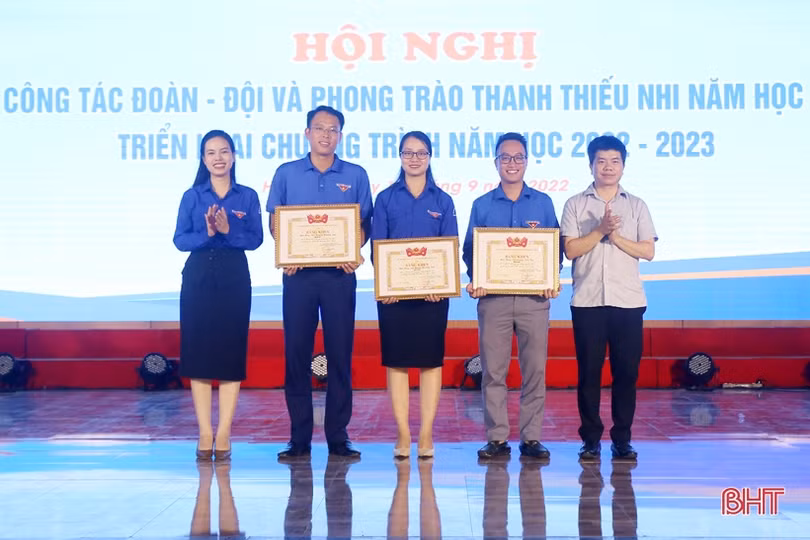 Tiếp tục tập trung cao cho công tác giáo dục đoàn viên, đội viên, thanh thiếu nhi trường học