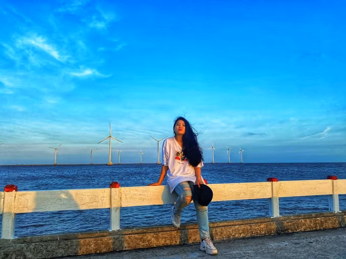 “Săn” ảnh đẹp ở 5 cánh đồng quạt gió nổi tiếng Việt Nam