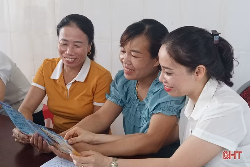 Tăng cường khơi dậy trách nhiệm thực hiện KHHGĐ trong Nhân dân