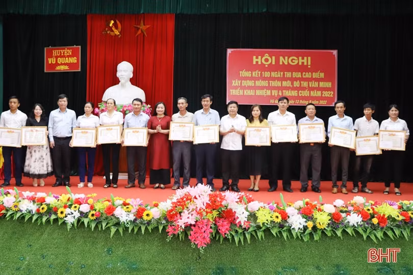 Vũ Quang thực hiện gần 4.000 công trình xây dựng nông thôn mới