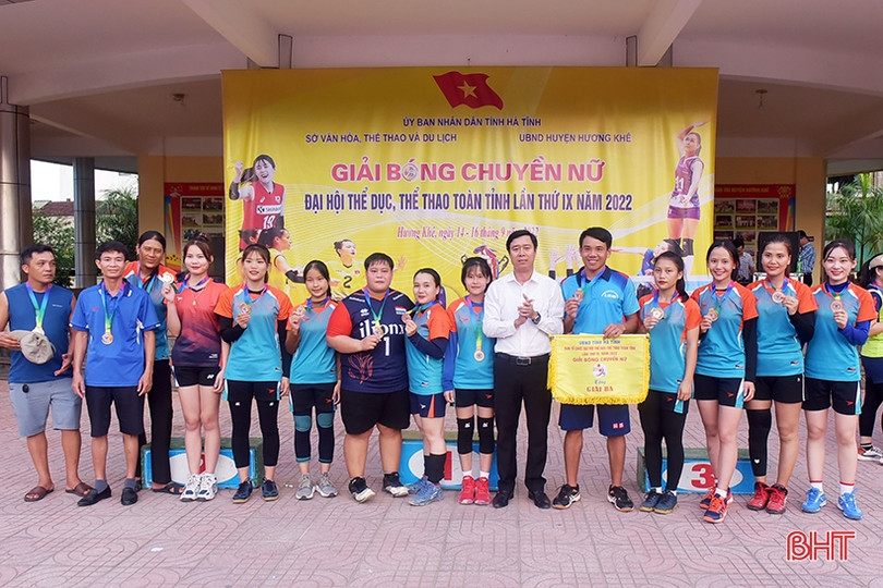 Hương Khê vô địch Giải Bóng chuyền nữ Đại hội TDTT Hà Tĩnh