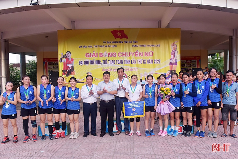 Hương Khê vô địch Giải Bóng chuyền nữ Đại hội TDTT Hà Tĩnh