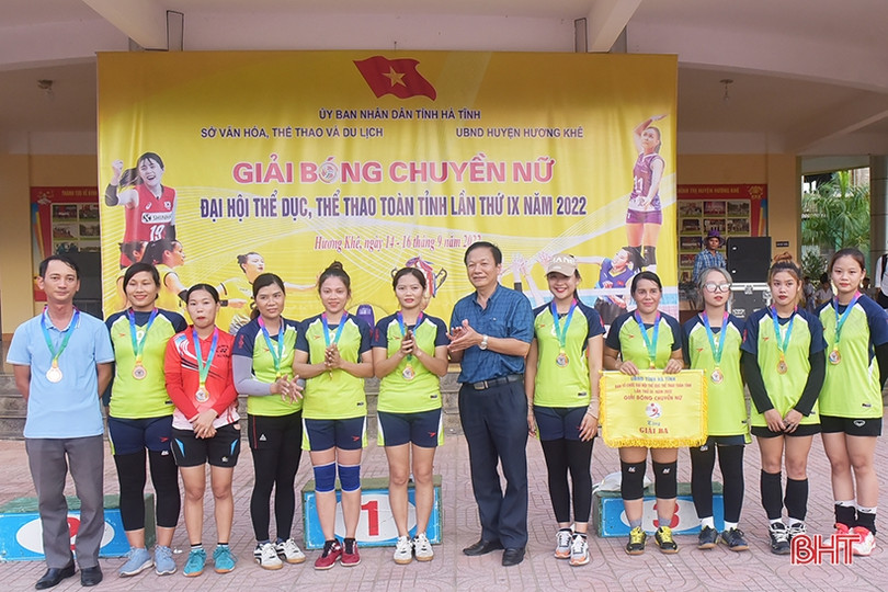 Hương Khê vô địch Giải Bóng chuyền nữ Đại hội TDTT Hà Tĩnh