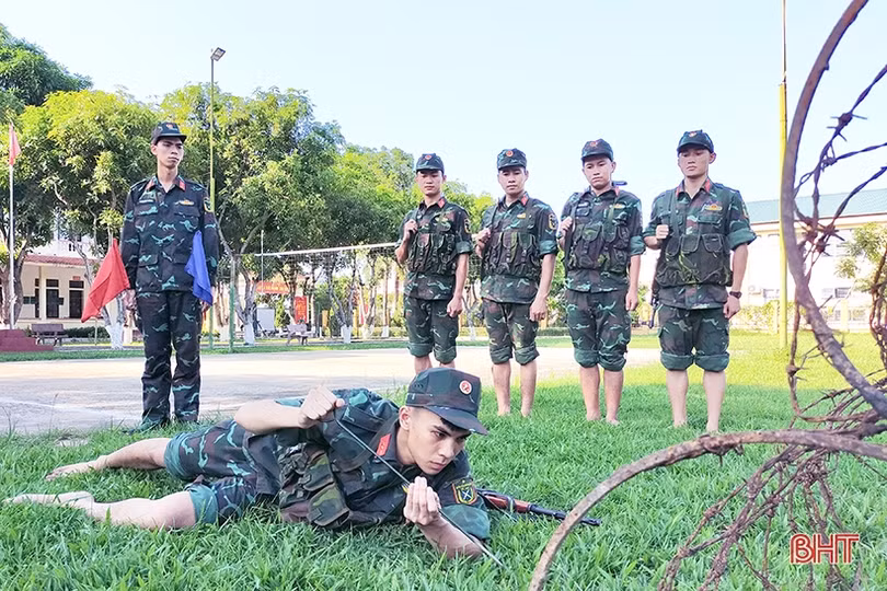 Binh nhất trinh sát đặc nhiệm thỏa ước mơ trở thành sĩ quan biên phòng