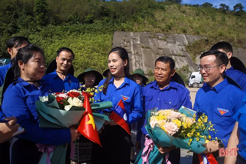 Đoàn đại biểu Thanh niên Lào tham dự Chương trình Gặp gỡ hữu nghị tại Việt Nam