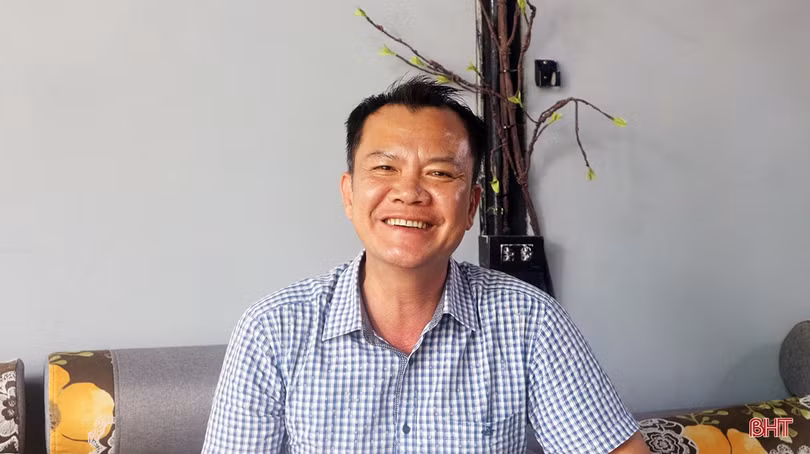 Viêng Chăn ấm vòng tay bè bạn