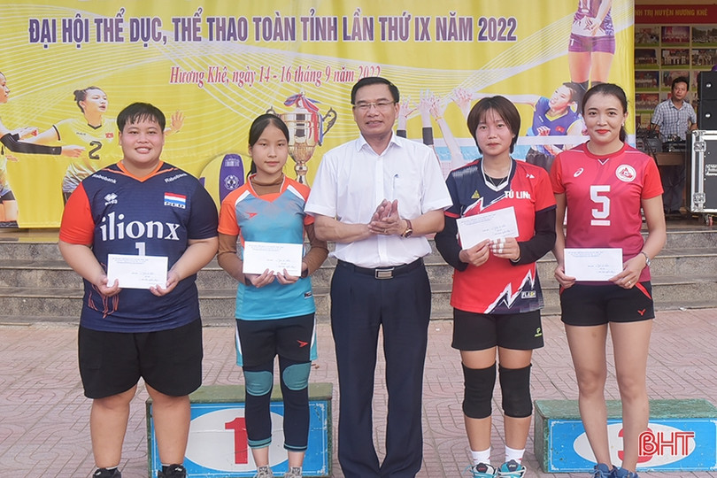 Hương Khê vô địch Giải Bóng chuyền nữ Đại hội TDTT Hà Tĩnh