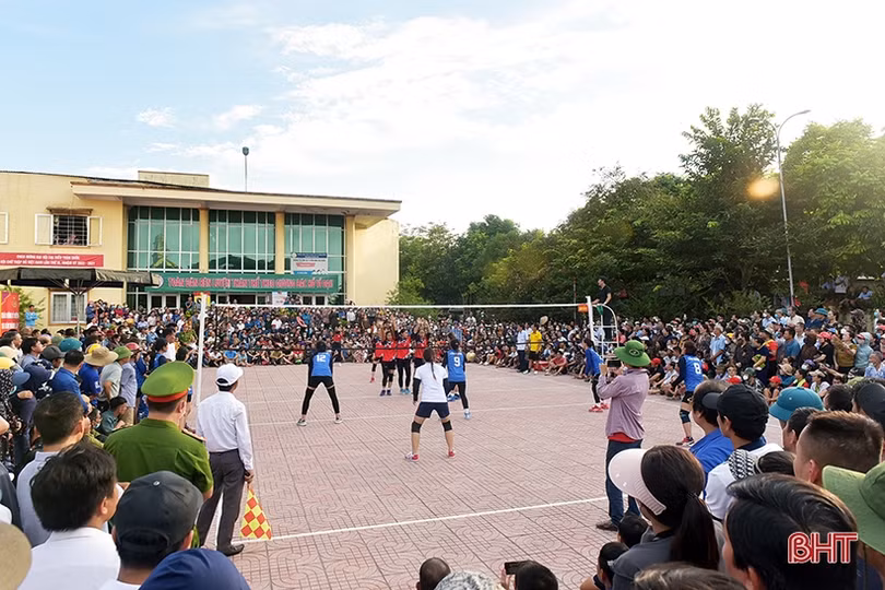 Hương Khê vô địch Giải Bóng chuyền nữ Đại hội TDTT Hà Tĩnh
