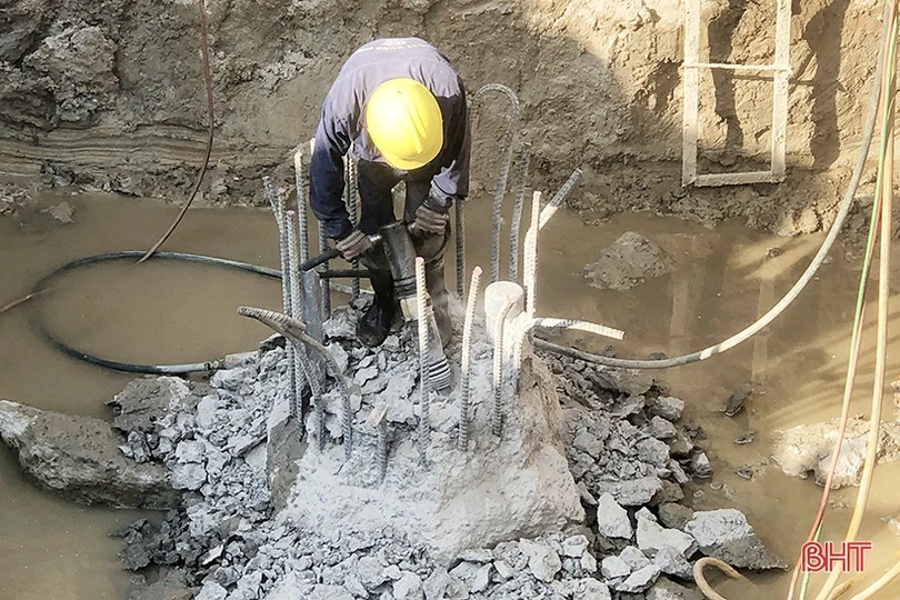 Các công trình cấp bách ở TX Kỳ Anh “tăng tốc” thi công trước mùa mưa bão